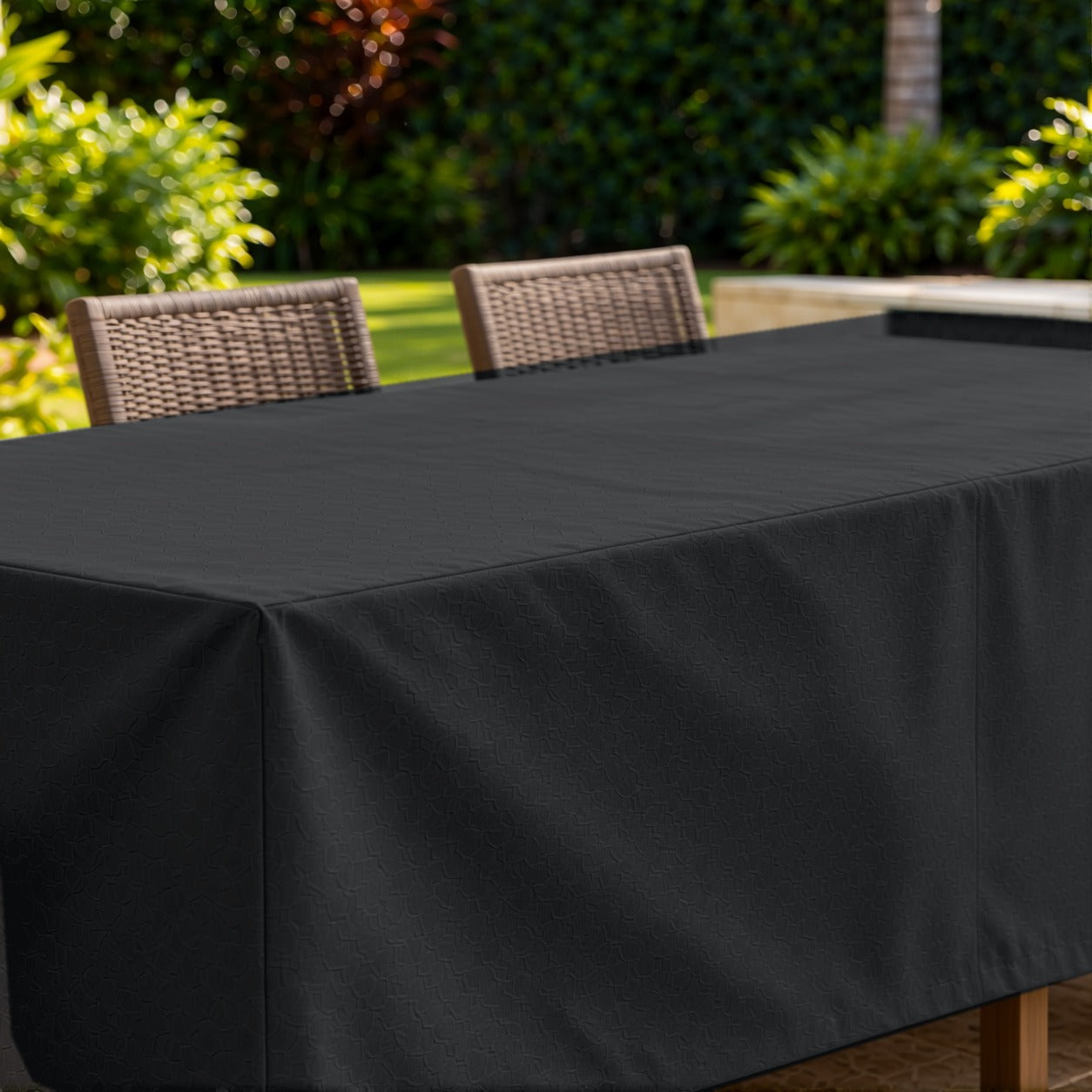 Khomo Gear Dining Table cover in Black - corner detail | Fits 60L x 33D x 25H, 70L x 34D x 25H